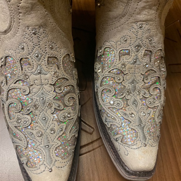 Corral boots - Picture 3 of 5